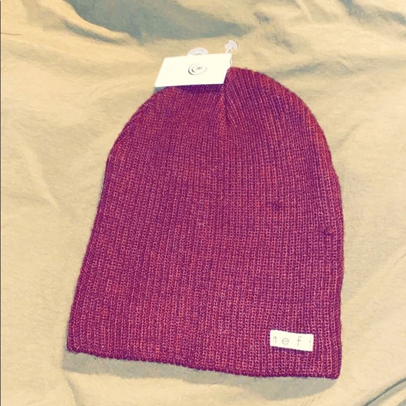 Burgundy beanie - Picture 1 of 1